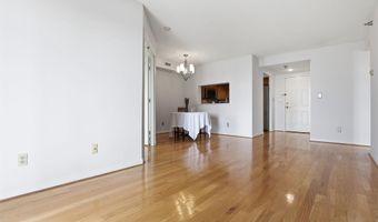 2400 CLARENDON Blvd 815, Arlington, VA 22201