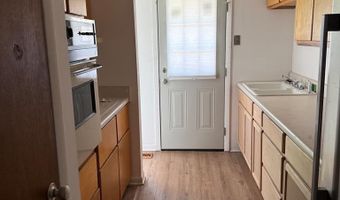 2312 Whispering Pines Rd, Albany, GA 31707