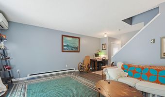49 Round House Rd, Bourne, MA 02532