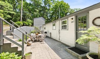 107 Spring Grove Rd, Glocester, RI 02814
