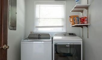 185 Fairway Cir, Athens, GA 30607