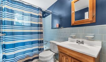 65 Redland Ave, East Providence, RI 02916