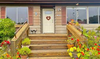 1029 FIFIELD St, Brookings, OR 97415