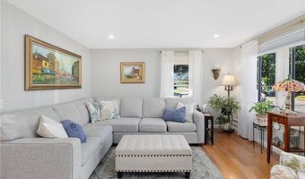 115 Beverly Rd, East Providence, RI 02915