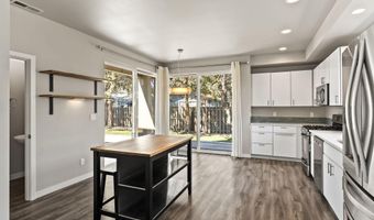 61547 SE Lincoln Ln, Bend, OR 97702