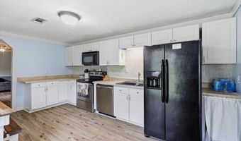 707 Gum Springs Rd, Braxton, MS 39044