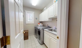 1401 Martin Rd, Albert Lea, MN 56007