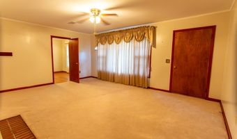 4360 E River Rd, Baxley, GA 31513