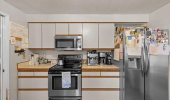 795 Twin Pines Cir, Ashland, OR 97520