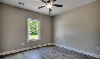 646 Sunny Pond Ln, Aynor, SC 29511