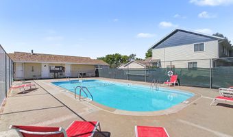 406 Faulkner Ct, Ames, IA 50014
