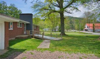 2853 Broadstone Rd, Banner Elk, NC 28604