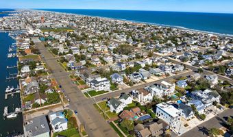 329 ESSEX Ave, Beach Haven, NJ 08008