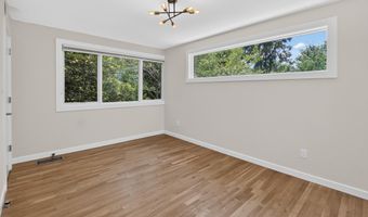 6222 DAHLONEGA Rd, Bethesda, MD 20816