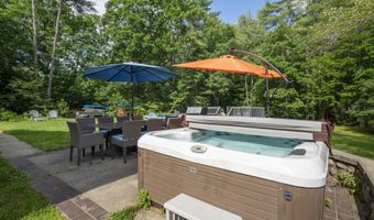111 Shepard Home Rd, Chester, NH 03036