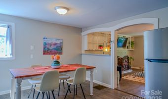22 Mulberry St, Asheville, NC 28804