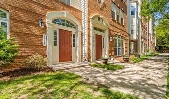 5725 CALLCOTT Way P, Alexandria, VA 22312