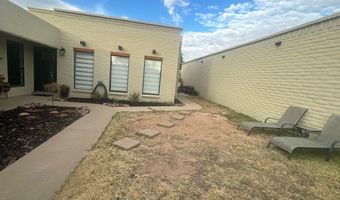 1810 Mountain Shadow Dr, Carlsbad, NM 88220