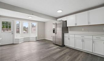 3255 Winding Creek Dr, Columbus, OH 43223