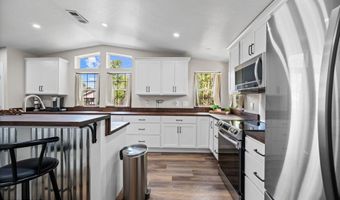 55805 Carroll St, Astor, FL 32102