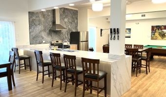 3350 N Carriageway Dr 411, Arlington Heights, IL 60004