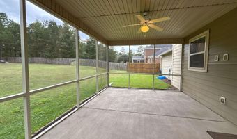 108 Hackamore Ln, Camden, SC 29020