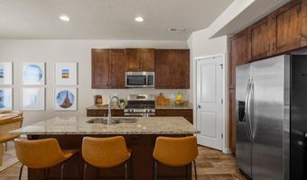 288 S 600 W, Centerville, UT 84014