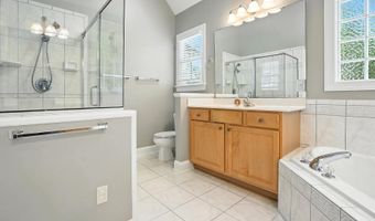 104 Vatersay Dr, Apex, NC 27502