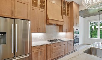 44 Waterfront Way, Alexander City, AL 35010