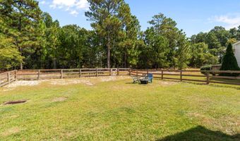 110 Lightwater Dr, Aberdeen, NC 28315