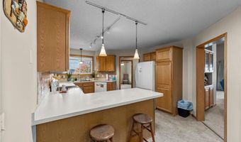 13008 Echo Ln, Apple Valley, MN 55124