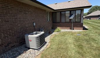 1206 Sugar Pine Dr, Anderson, IN 46012