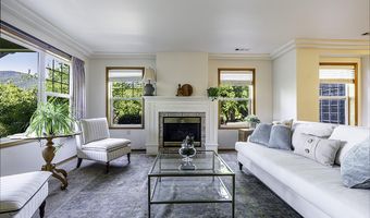 833 Cobblestone Ct, Ashland, OR 97520