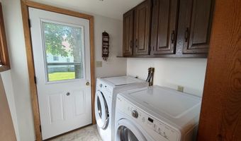 303 S Clark St, Bassett, NE 68714
