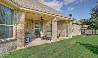 130 Meadow Arbor Dr, Weatherford, TX 76085
