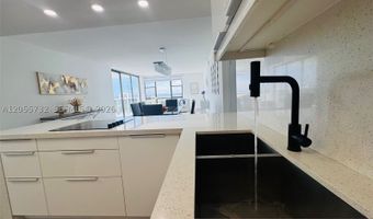 3625 N Country Club Dr 2409, Aventura, FL 33180