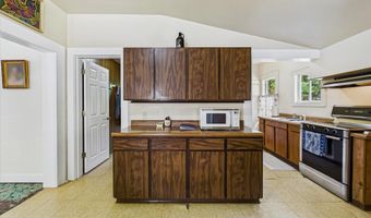 10730 W End Rd, Arcata, CA 95521