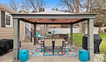 2911 E MacDonald Dr, Billings, MT 59102