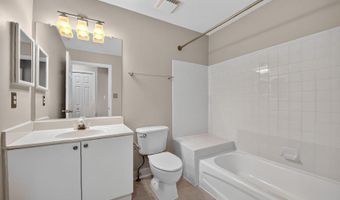 44084 NATALIE Ter 301, Ashburn, VA 20147