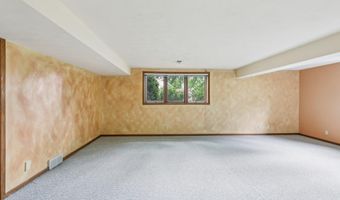 13 Apple Hill Cir, Madison, WI 53717