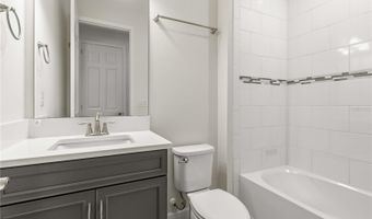 6404 MAIDEN SEA Dr, Apollo Beach, FL 33572