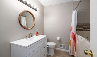 5353 SHADY CREST Rd, Adamsville, AL 35005