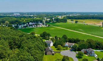 10202 WILLOWBROOK Dr, Berlin, MD 21811