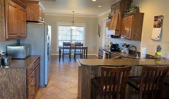 5817 Woodland Rd, Bartlesville, OK 74006