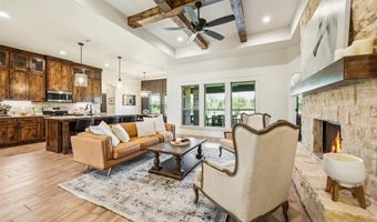 1308 Green Ridge Rd, Weatherford, TX 76085