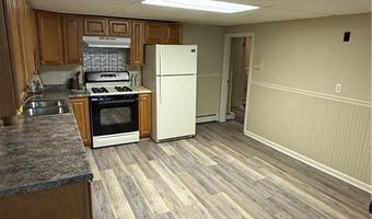 446 Angell Rd, North Providence, RI 02904