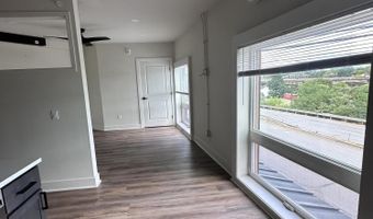 157 N Main St, Pittston, PA 18640