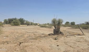 512 XX W US Highway 60, Aguila, AZ 85320