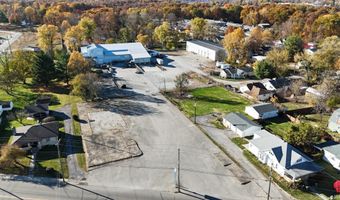 2404 U St, Bedford, IN 47421