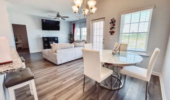 1667 SE Arnold Dr, Allenhurst, GA 31301